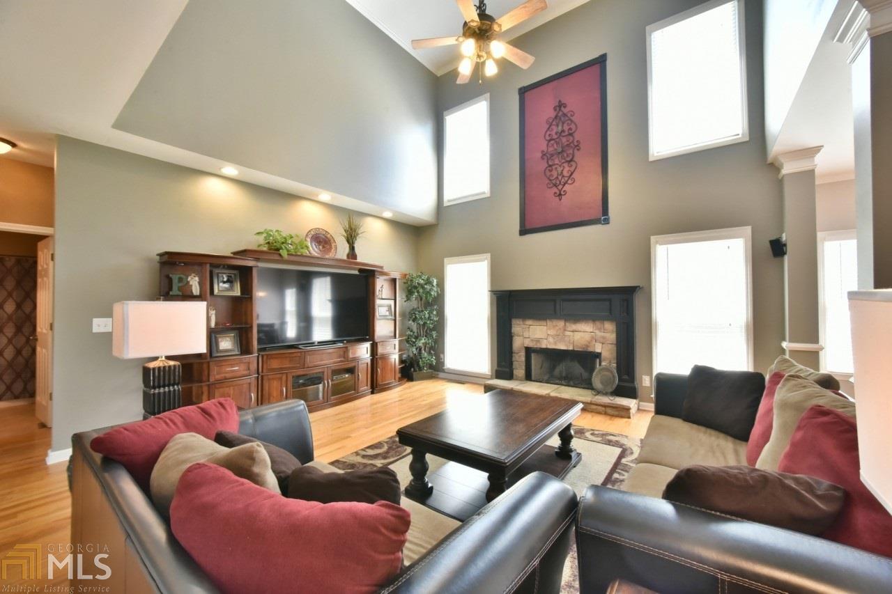 8725 Forest Path Dr, Gainesville, GA 30506 photo 11