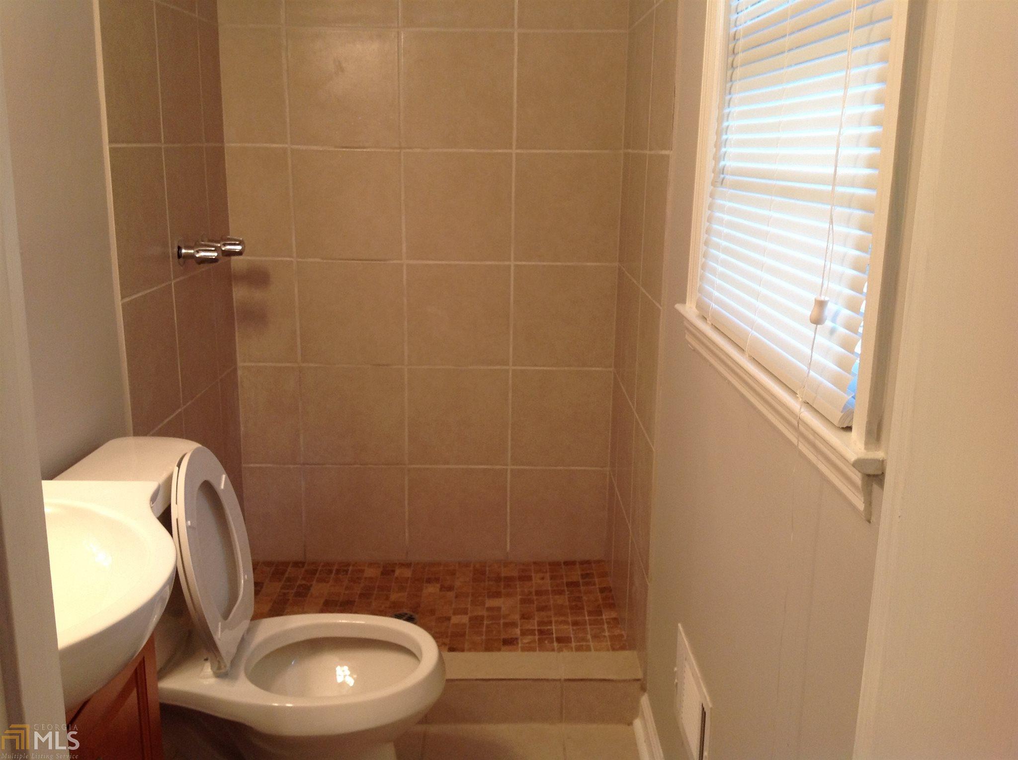 1227 Dove Ct, Morrow, GA 30260 photo 13