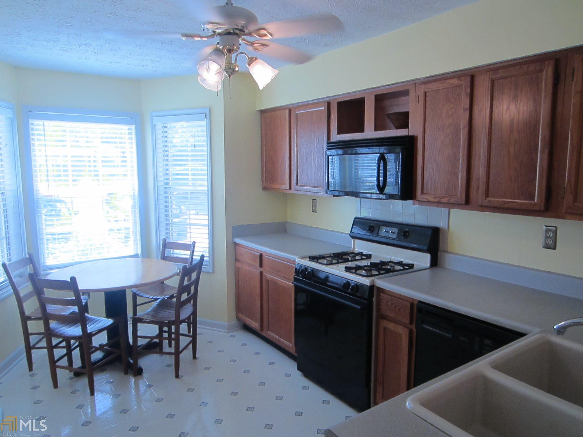 6403 Oakleaf Ln, Morrow, GA 30260 photo 7