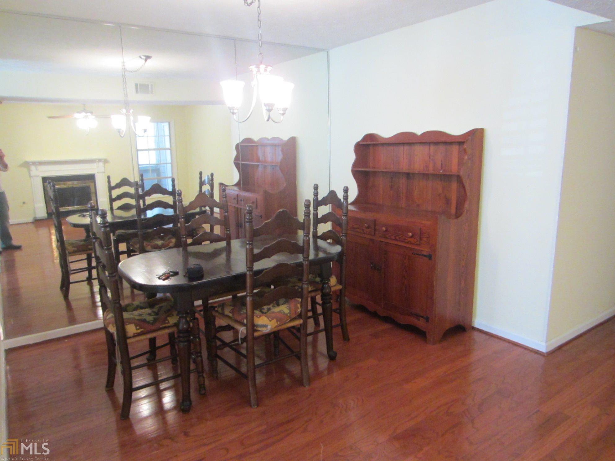 6403 Oakleaf Ln, Morrow, GA 30260 photo 10