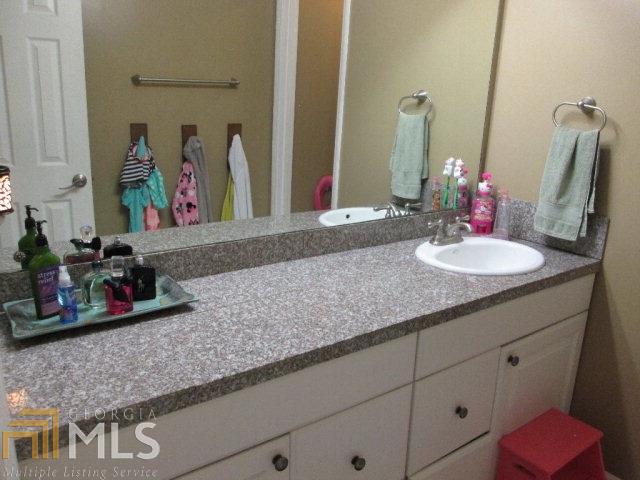 102 Bobwhite Dr, Dublin, GA 31021 photo 8