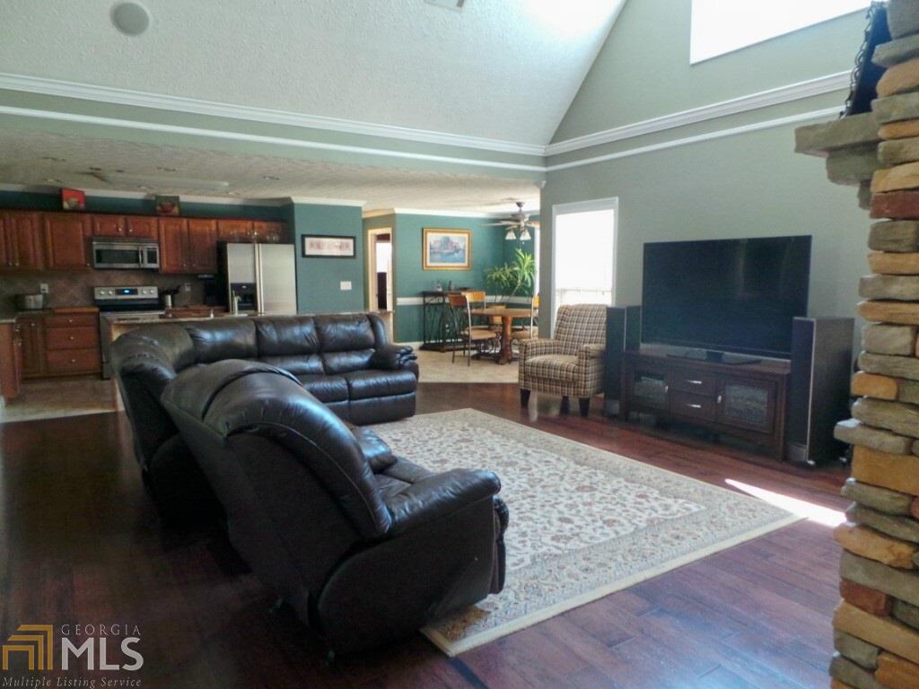 103 Cheyenne Dr, Lagrange, GA 30240 photo 5