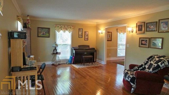 511 Holly Dr, Dublin, GA 31021 photo 4