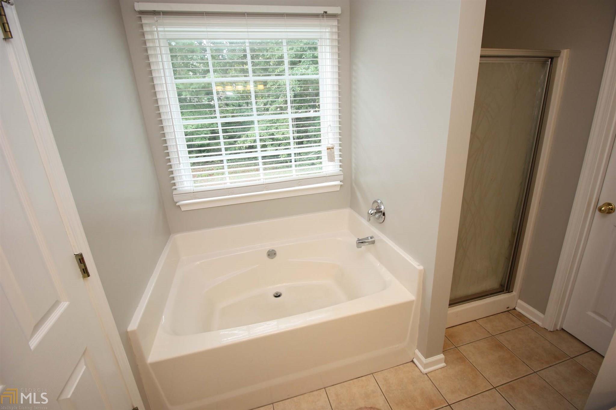103 Richmond Dr, Lagrange, GA 30240 photo 5