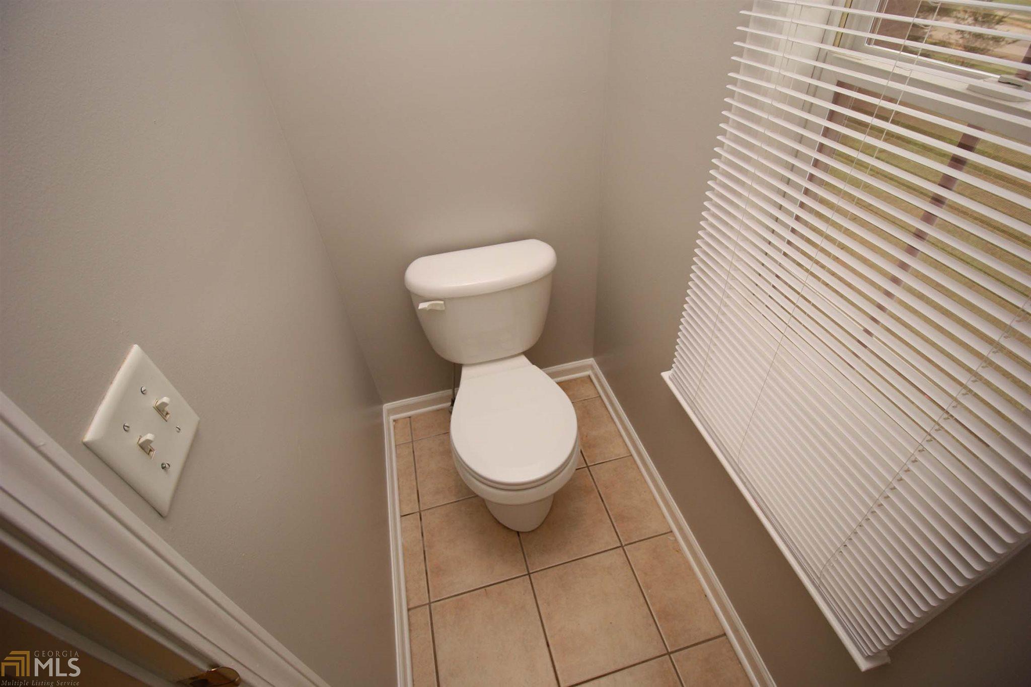103 Richmond Dr, Lagrange, GA 30240 photo 13