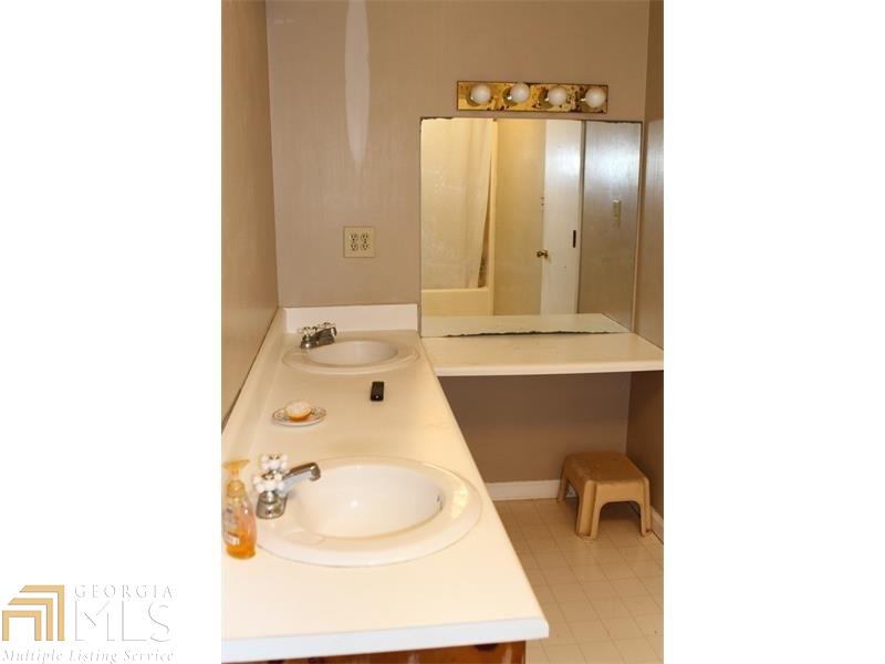328 Thomas Rd, Canton, GA 30115 photo 13