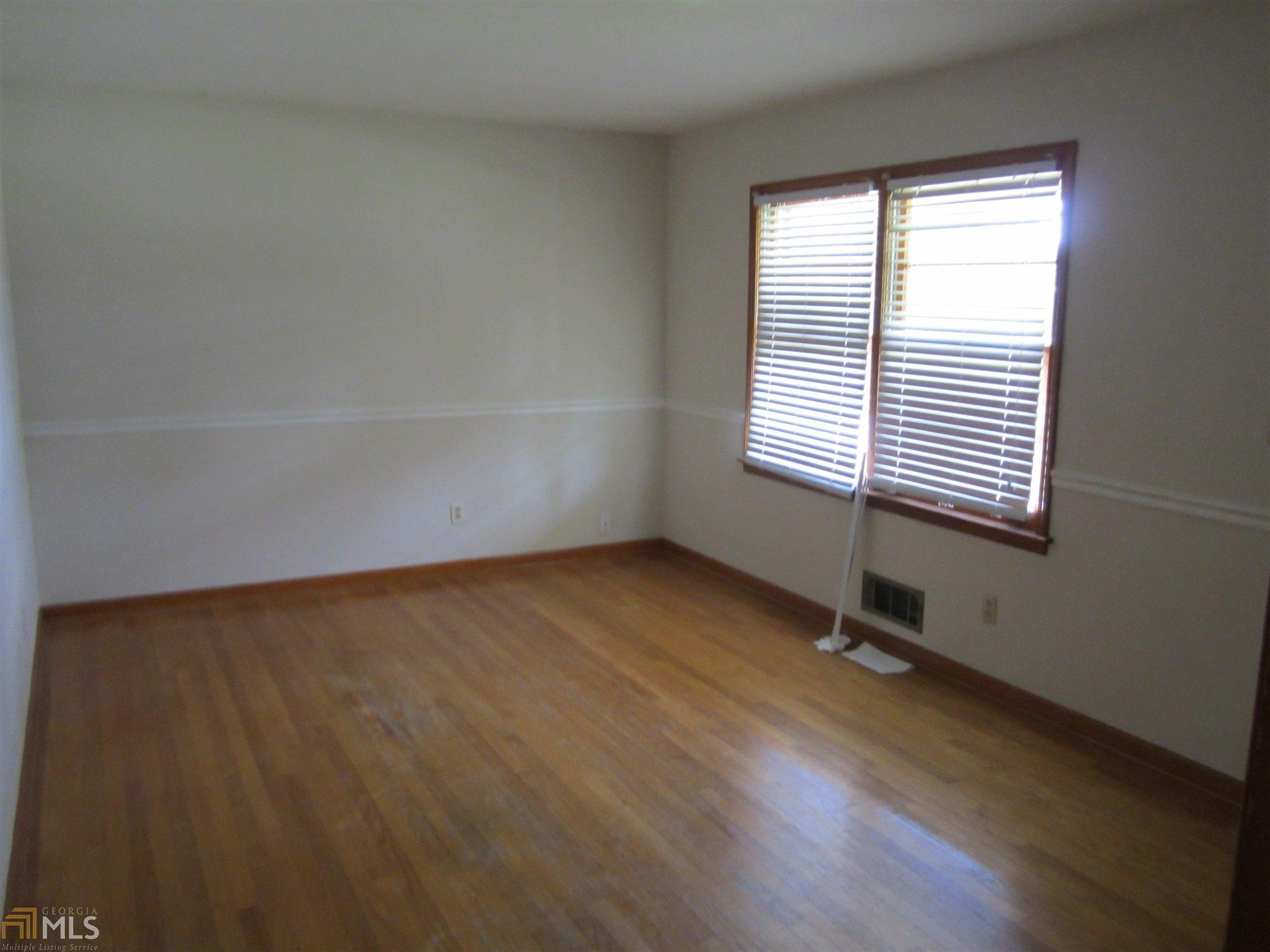 5430 Huron Dr, Morrow, GA 30260 photo 7