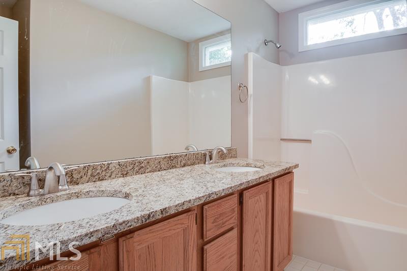 4635 Settles Point Rd, Suwanee, GA 30024 photo 25