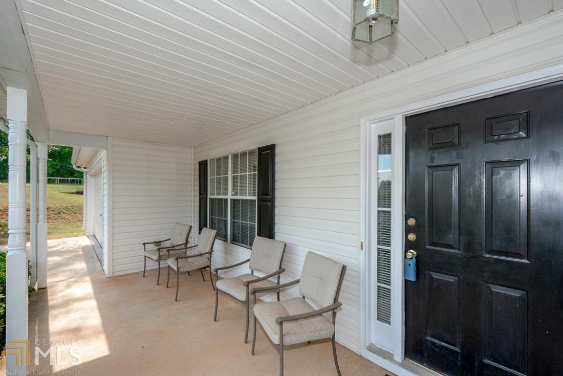 35 Spring Valley Cv, Covington, GA 30016 photo 3