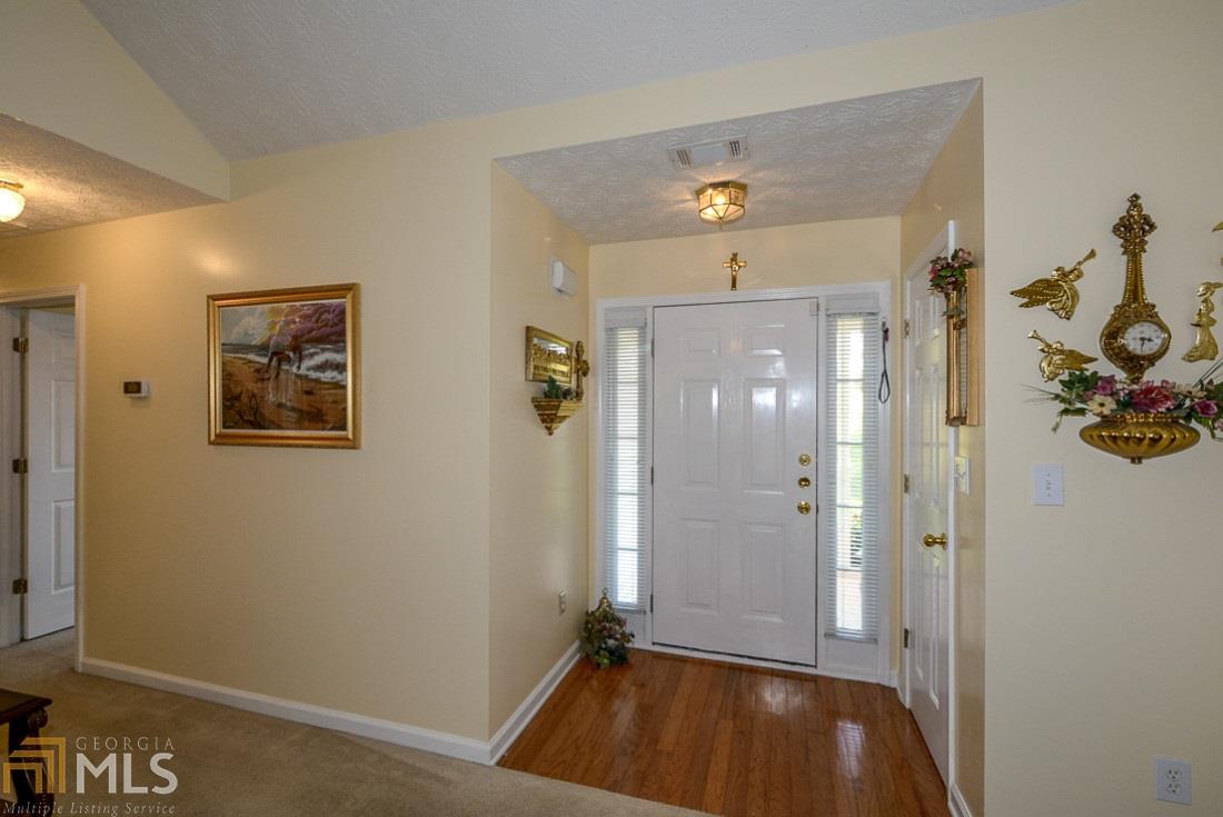 35 Spring Valley Cv, Covington, GA 30016 photo 4
