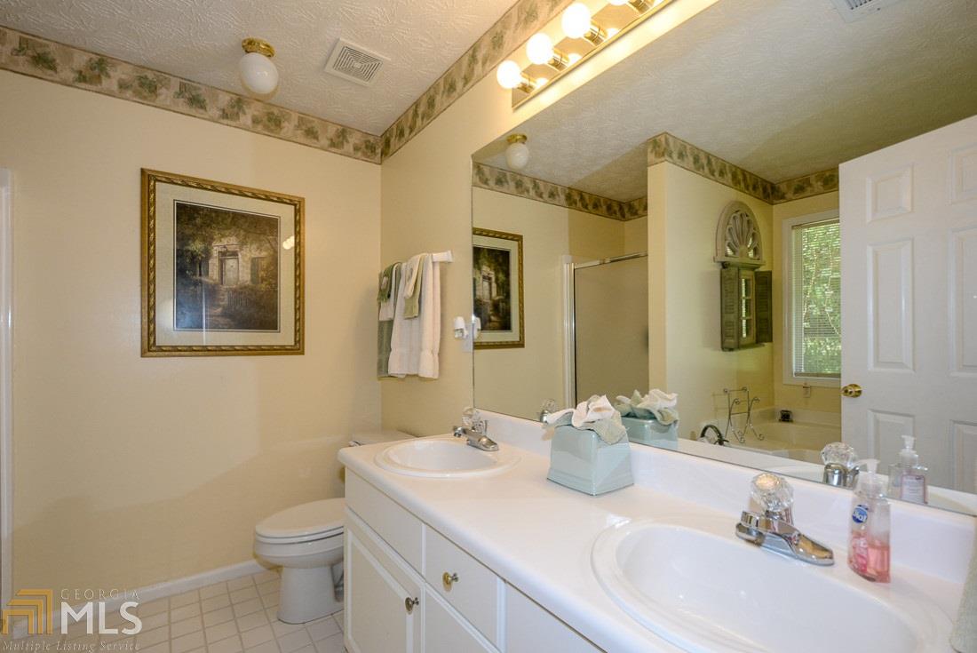 35 Spring Valley Cv, Covington, GA 30016 photo 16