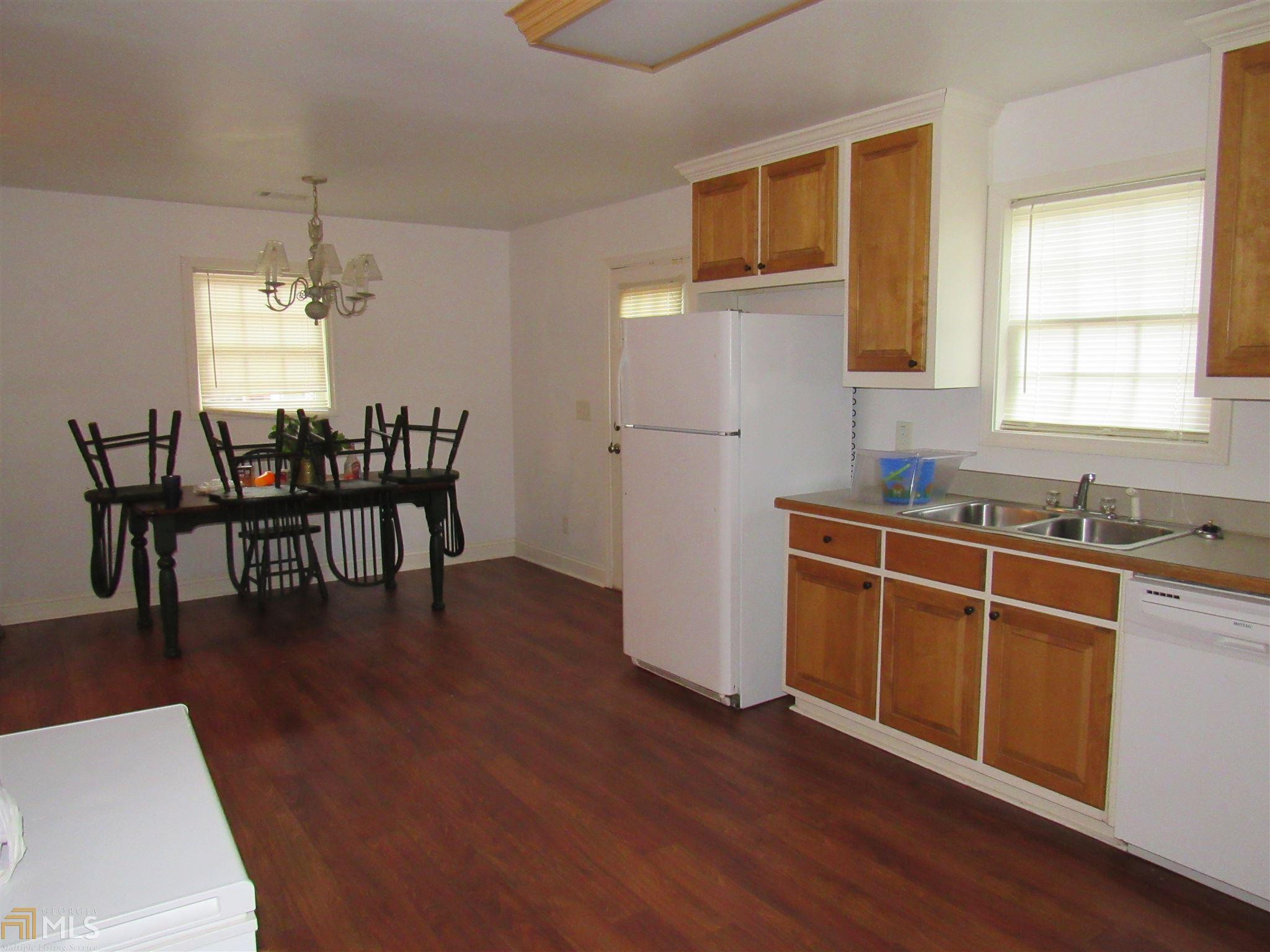 623 George St, Buford, GA 30518 photo 6