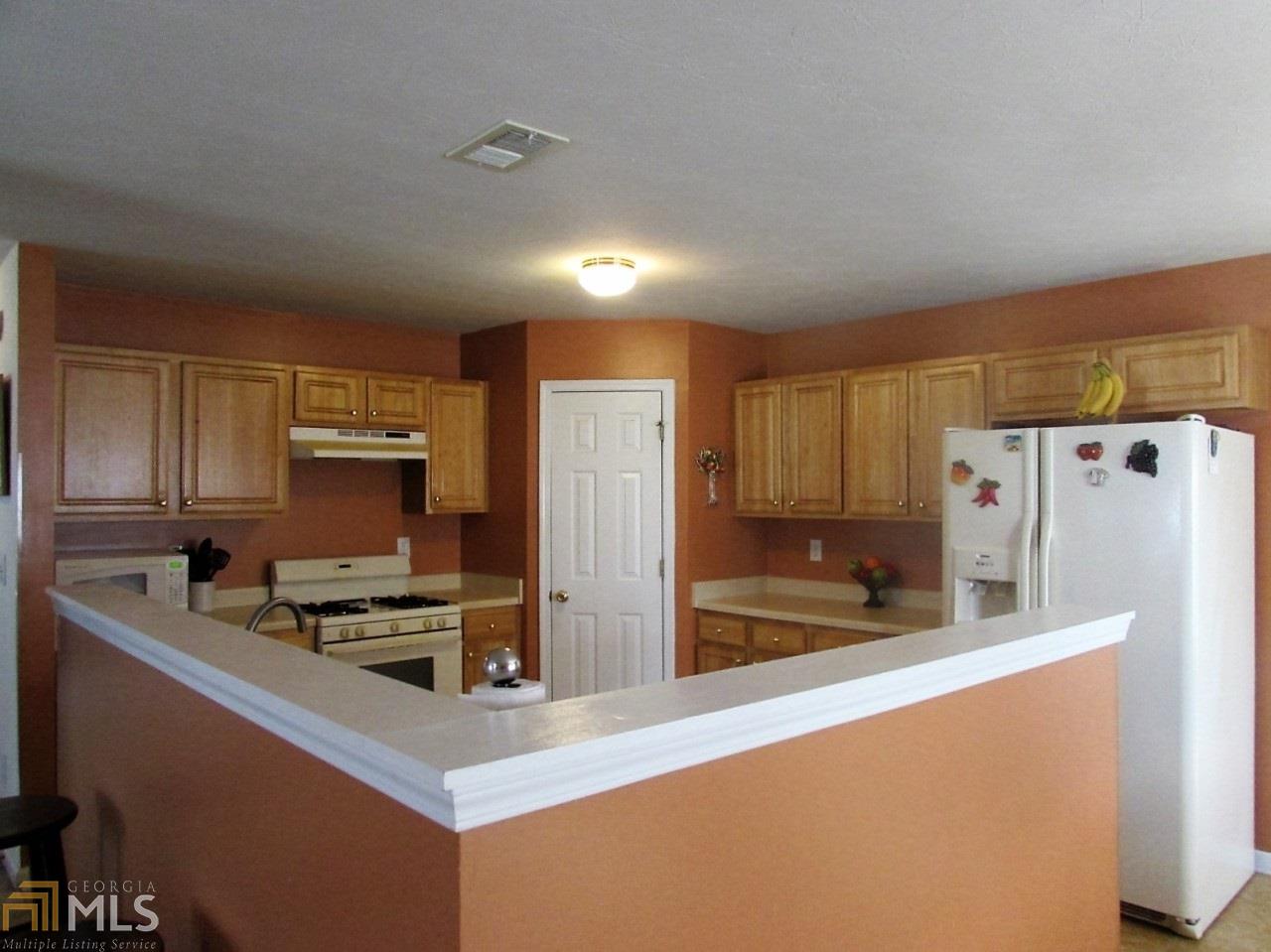 105 Spring Lake Ter, Covington, GA 30016 photo 7