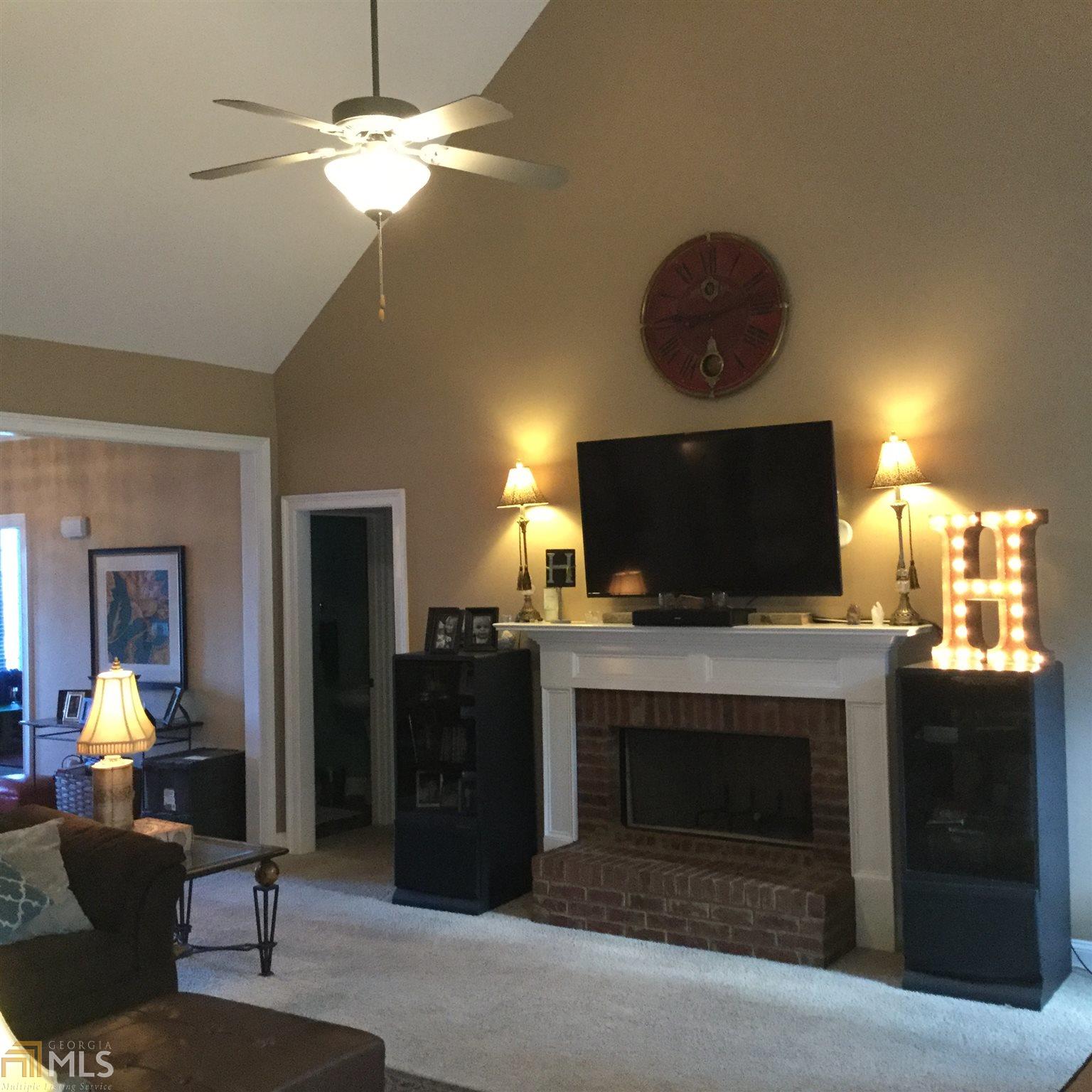 201 Hummingbird Ct, Hampton, GA 30228 photo 7