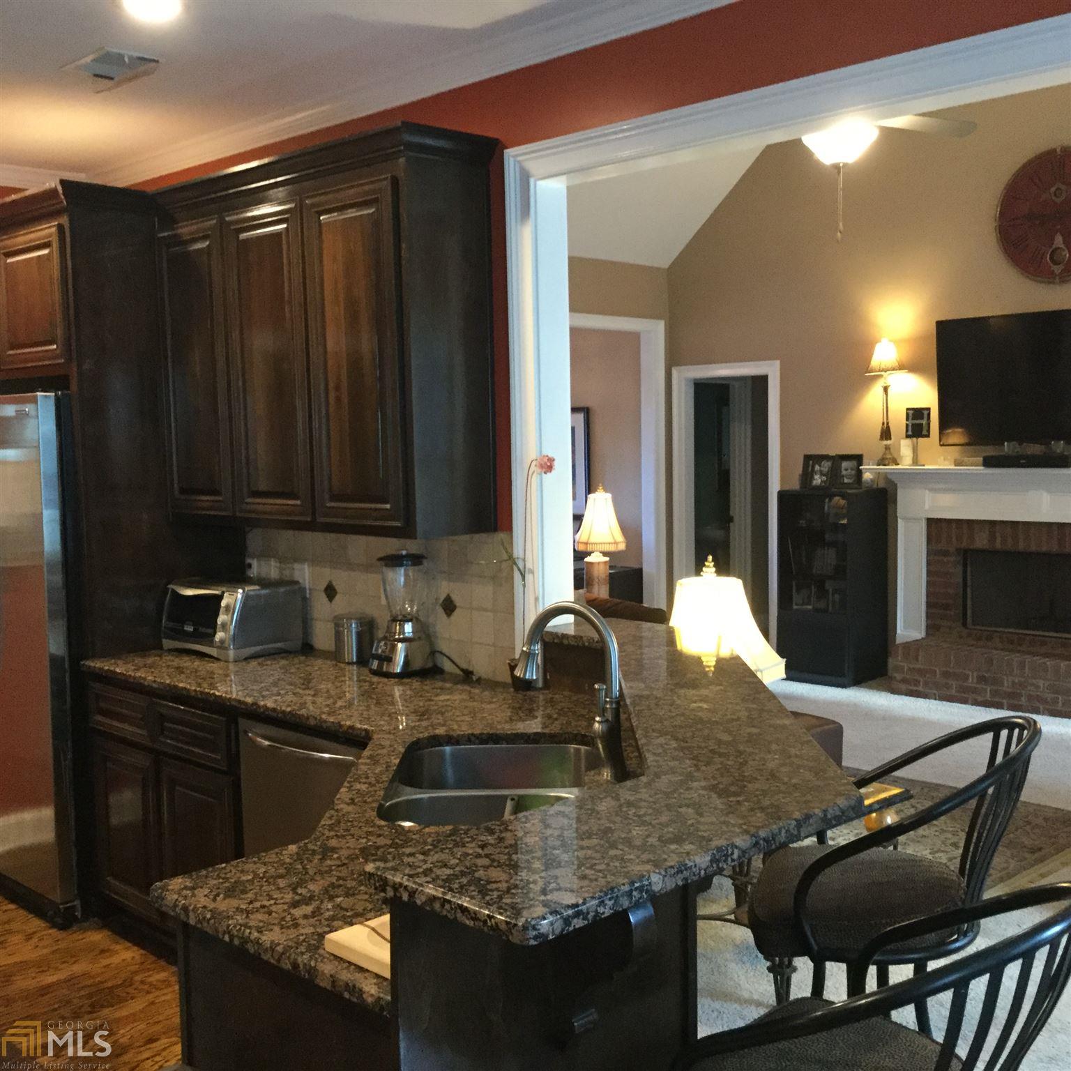201 Hummingbird Ct, Hampton, GA 30228 photo 9