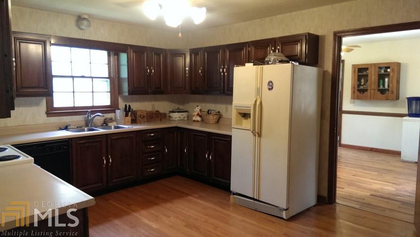 362 Wilson Rd, Cornelia, GA 30531 photo 5