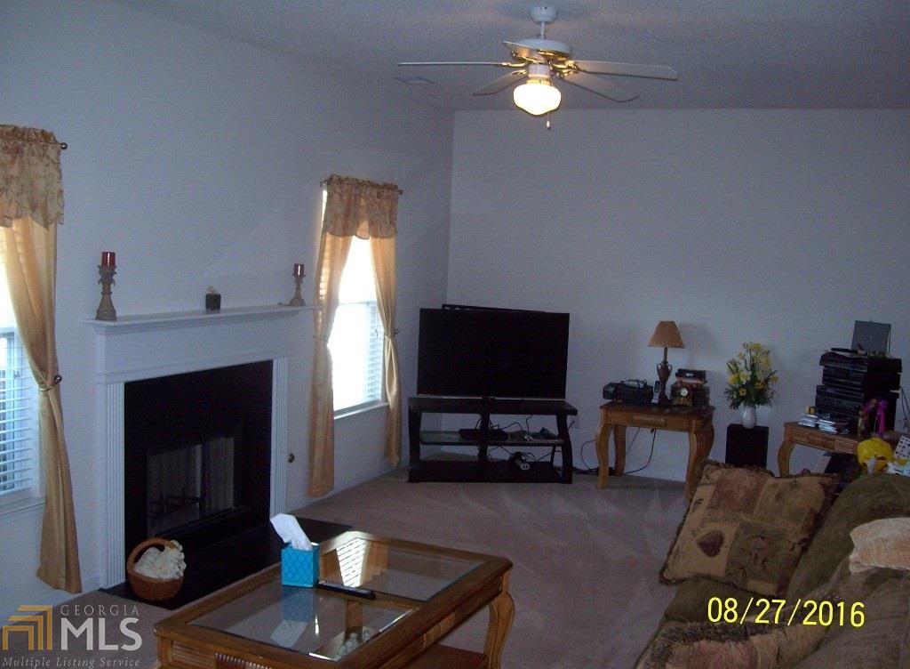 504 Wallace Ct, Mcdonough, GA 30253 photo 3