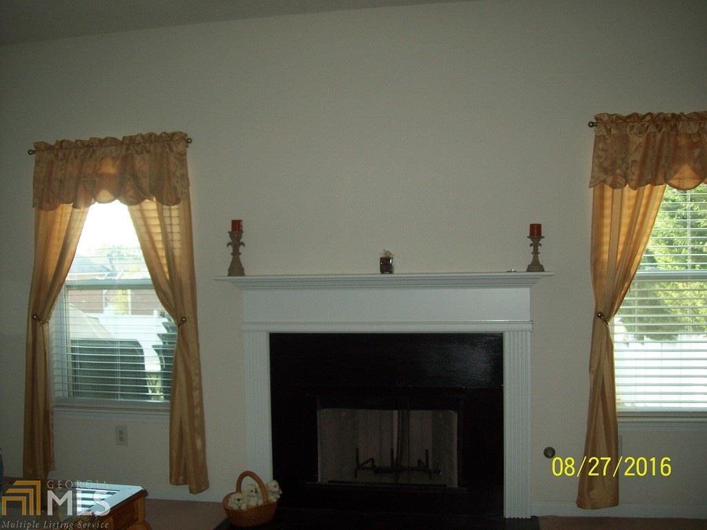 504 Wallace Ct, Mcdonough, GA 30253 photo 4