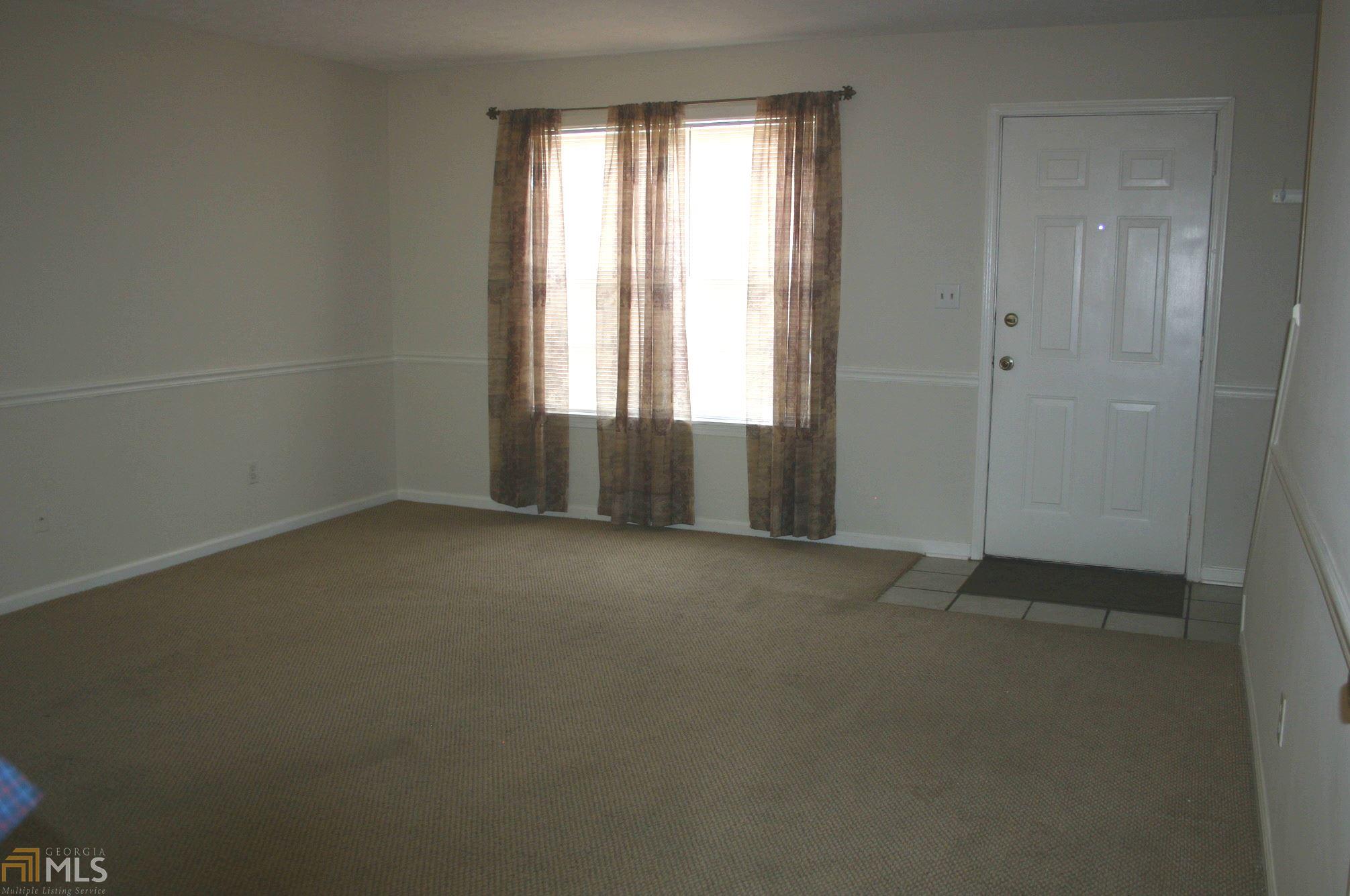 404 Bainbridge Dr, Mcdonough, GA 30253 photo 4