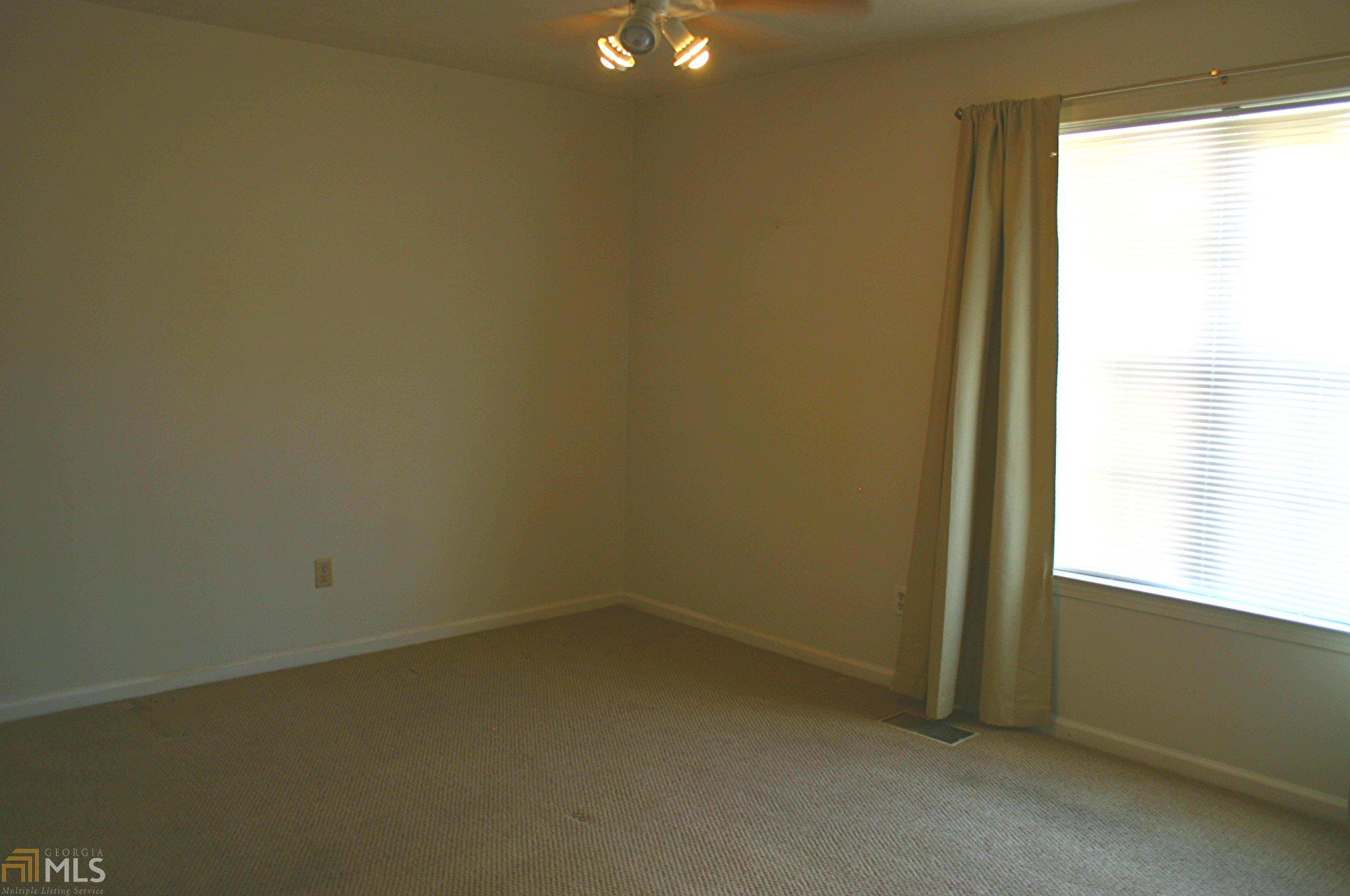 404 Bainbridge Dr, Mcdonough, GA 30253 photo 15