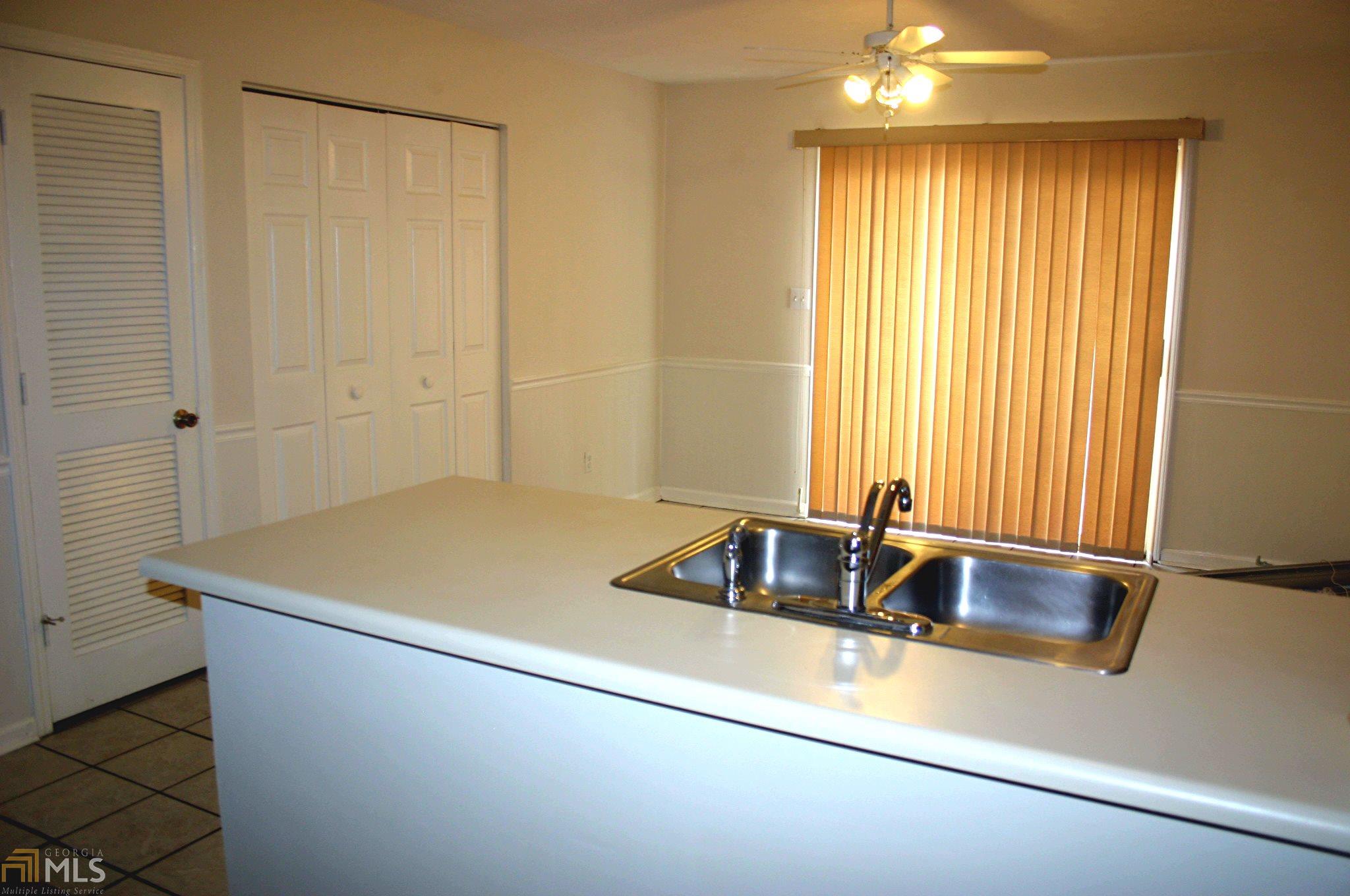 404 Bainbridge Dr, Mcdonough, GA 30253 photo 7