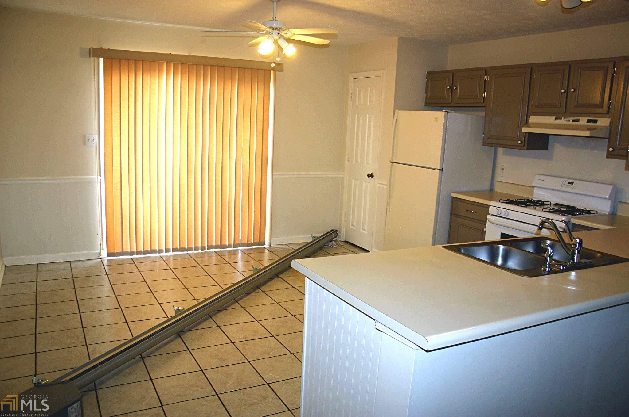 404 Bainbridge Dr, Mcdonough, GA 30253 photo 8