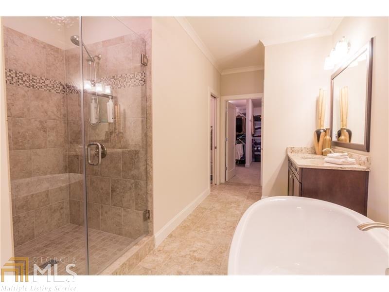 2524 Gatebury Cir, Chamblee, GA 30341 photo 14