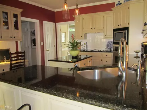 302 Victoria Pt, Lagrange, GA 30240 photo 11