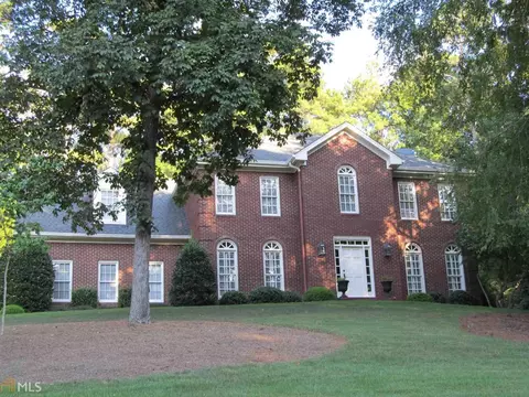 302 Victoria Pt, Lagrange, GA 30240 photo 1