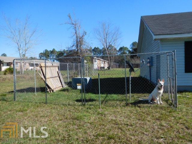 387 Burton, Nahunta, GA 31553 photo 3