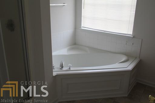 372 Kimberwick, Hampton, GA 30228 photo 9