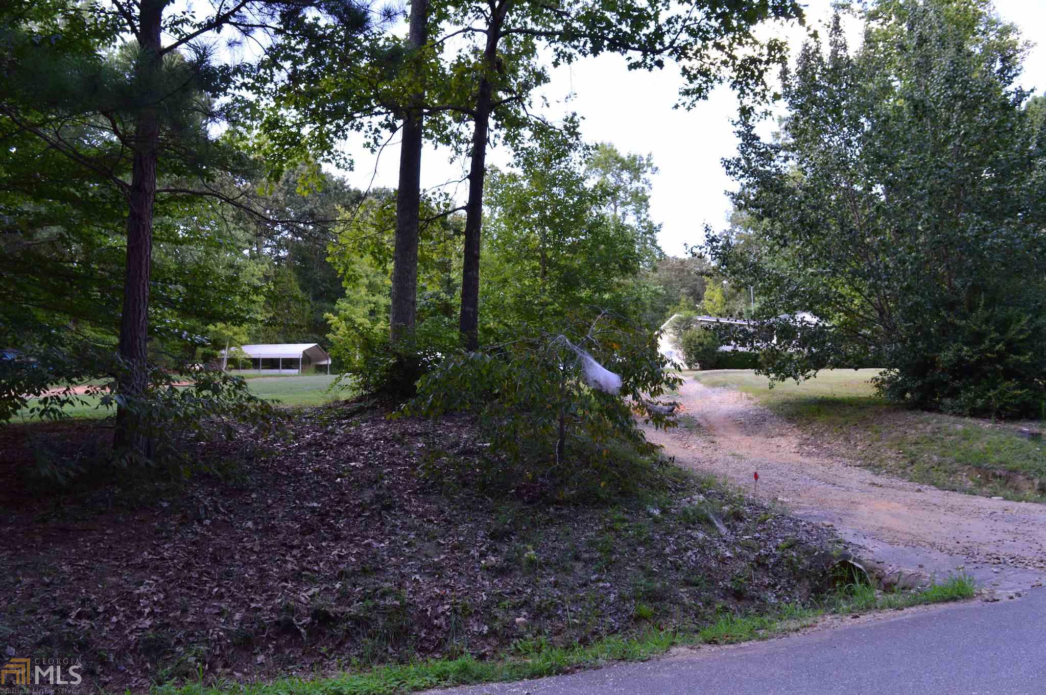 1663 Thomas Dr, Hoschton, GA 30548 photo 2