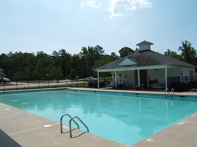 304 Pernell Dr, Hampton, GA 30228 photo 6