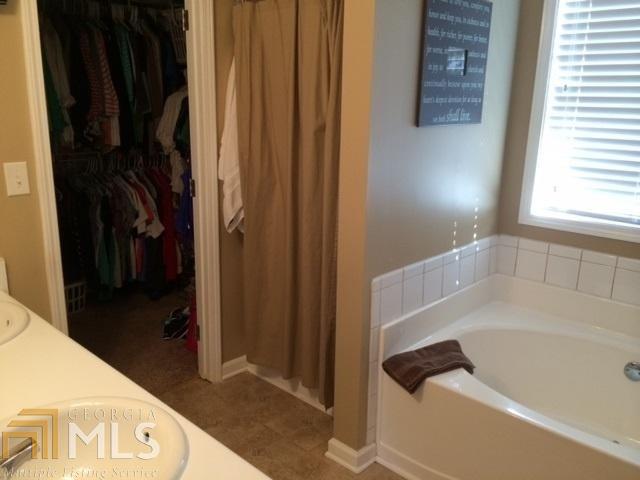 55 Hallmark Ln, Covington, GA 30014 photo 12