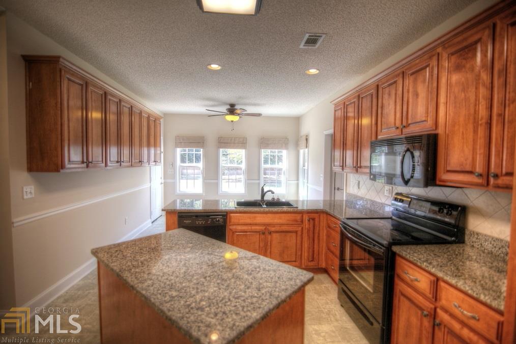 264 Caitlyn Dr, Hampton, GA 30228 photo 3