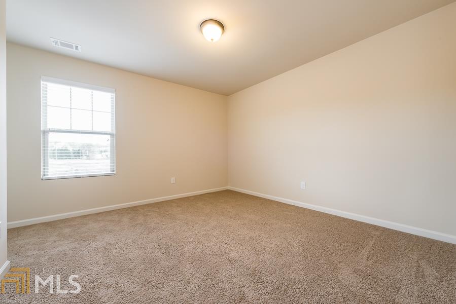 1081 Sutherland Dr, Winder, GA 30680 photo 8