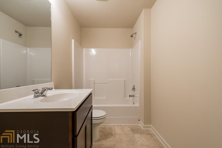 1081 Sutherland Dr, Winder, GA 30680 photo 10