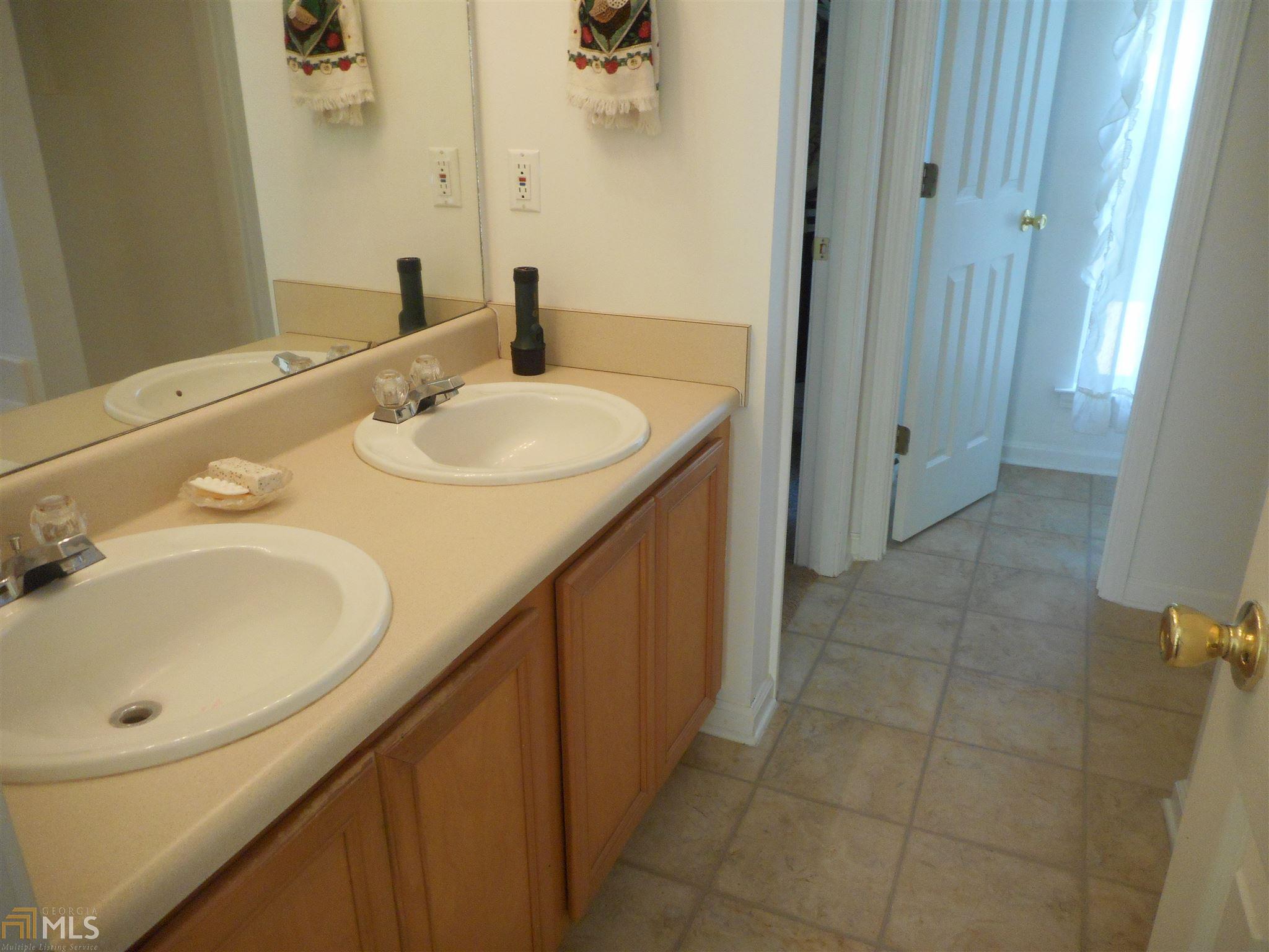 5661 Roanoke Rd, Lagrange, GA 30240 photo 8