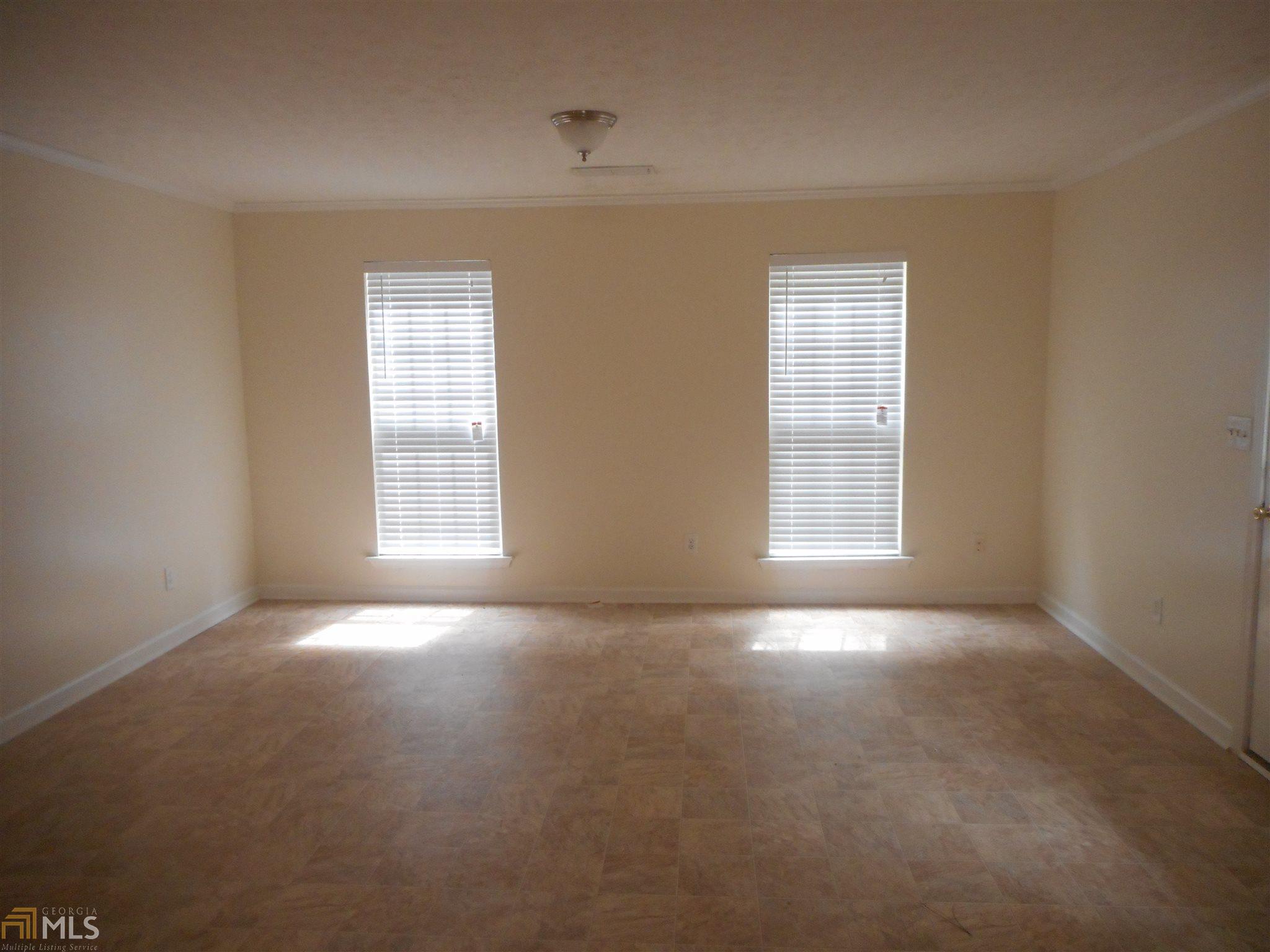 281 Almond Rd, Lagrange, GA 30241 photo 10