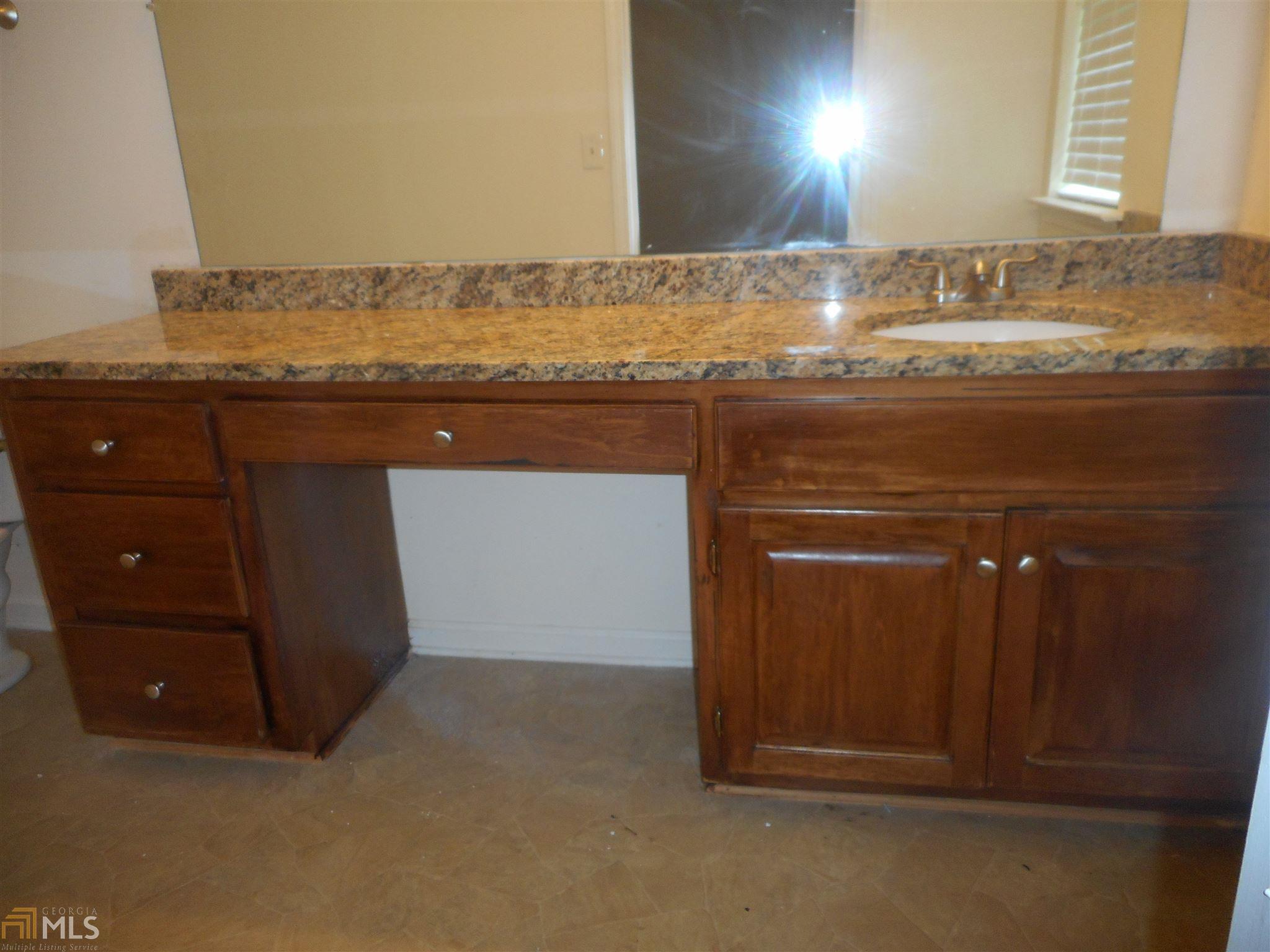 281 Almond Rd, Lagrange, GA 30241 photo 17