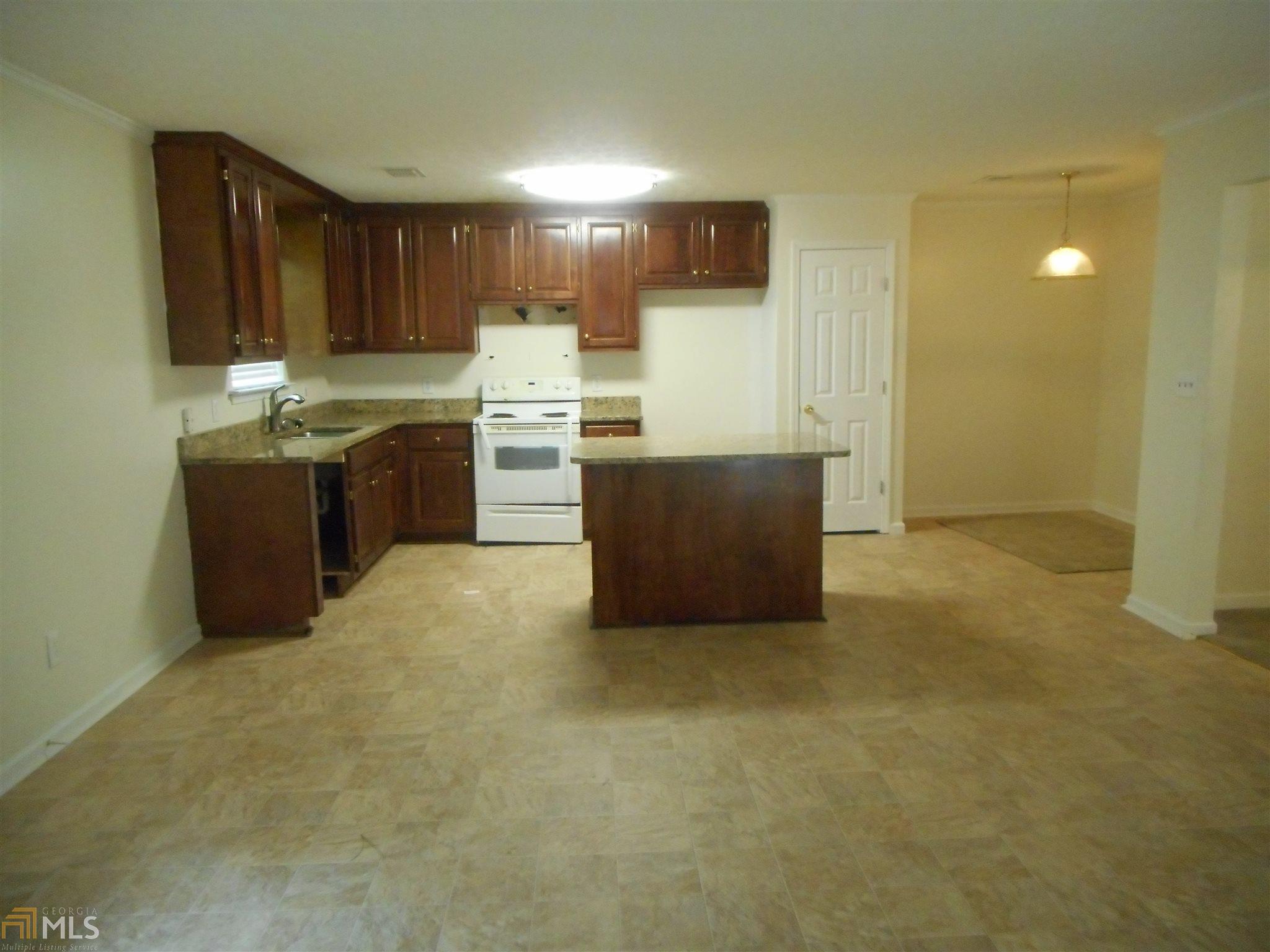 281 Almond Rd, Lagrange, GA 30241 photo 9