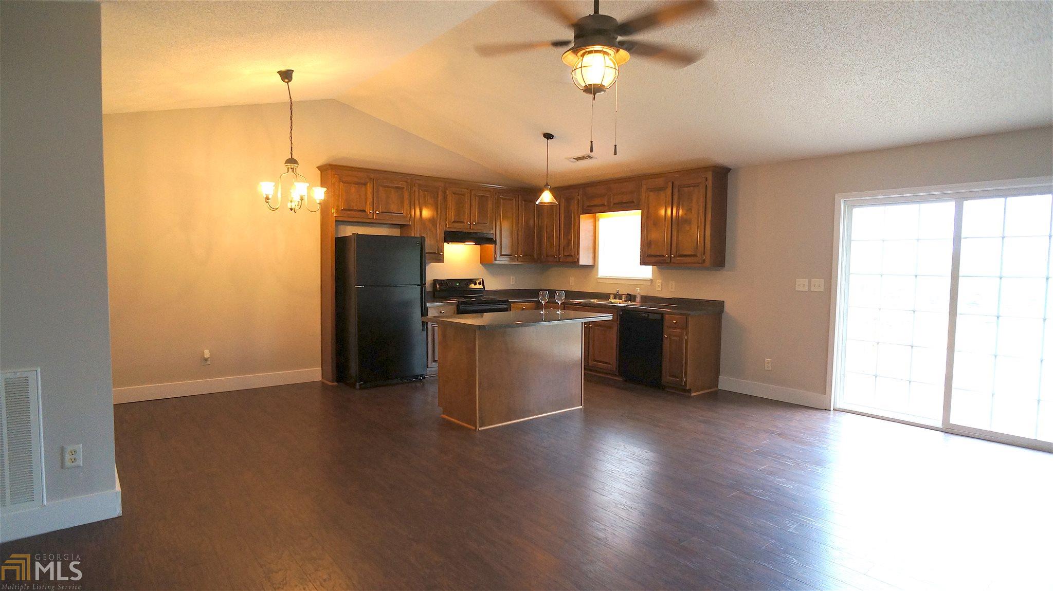 197 Mocassin Gap Rd, Jackson, GA 30233 photo 5