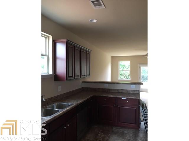 5110 Summersun Dr, Morrow, GA 30260 photo 3