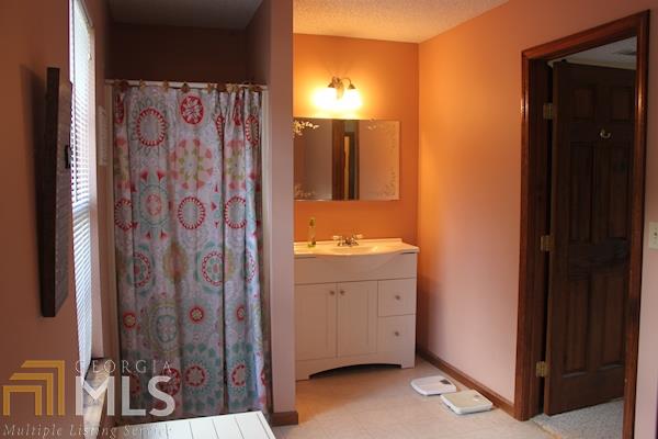 255 Reeves Rd, Barnesville, GA 30204 photo 17