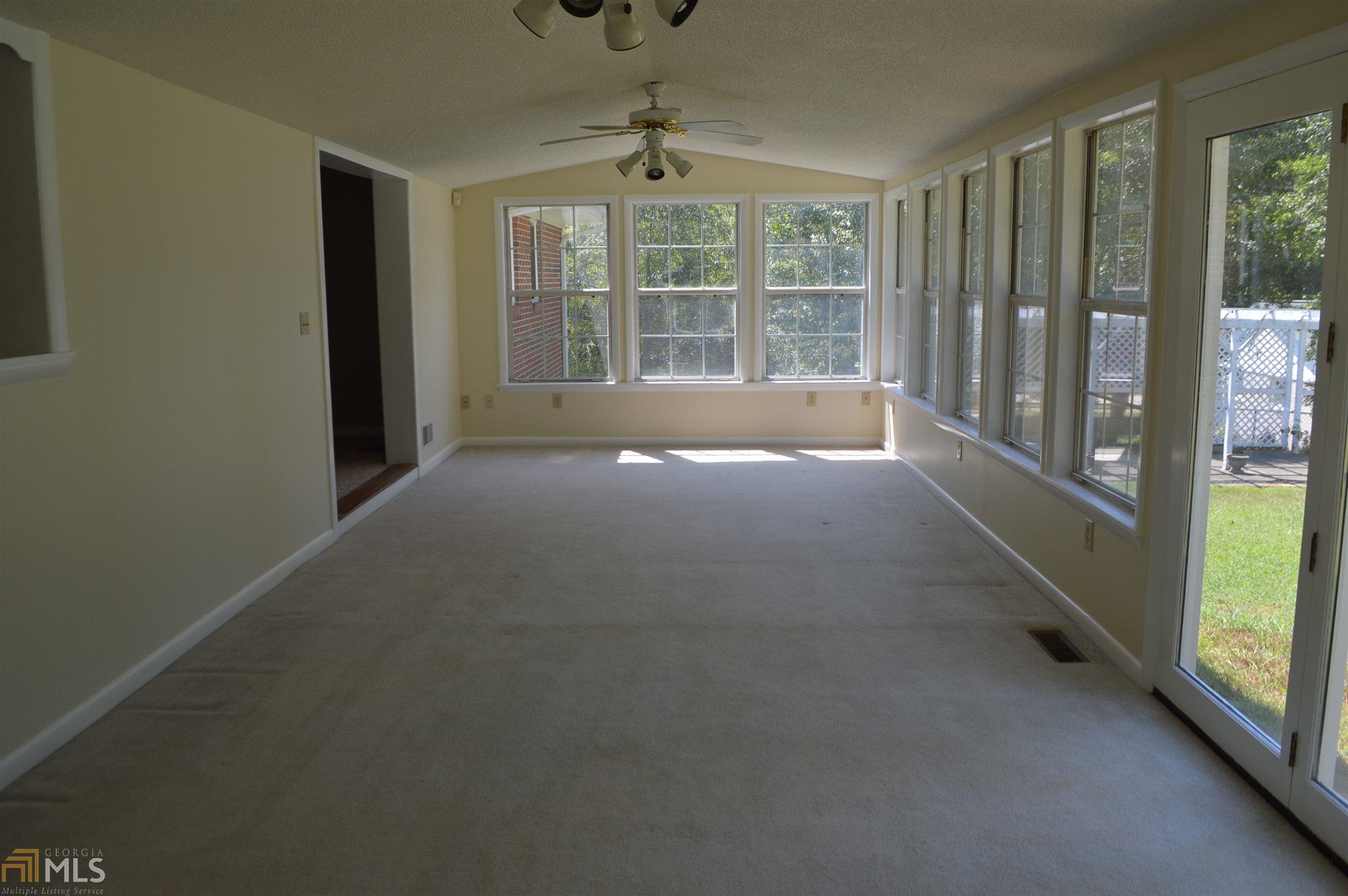 147 Pine Valley Dr, Toccoa, GA 30577 photo 10