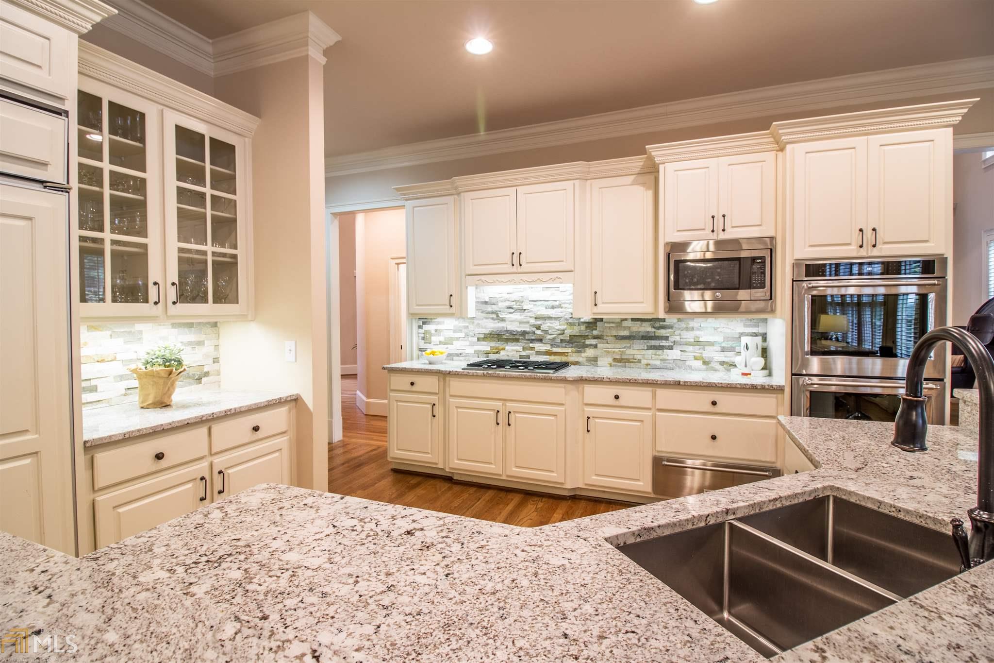 2707 Lockerly Ln, Duluth, GA 30097 photo 3