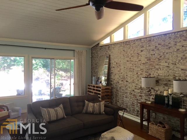 508 Brook Cir, Griffin, GA 30224 photo 4