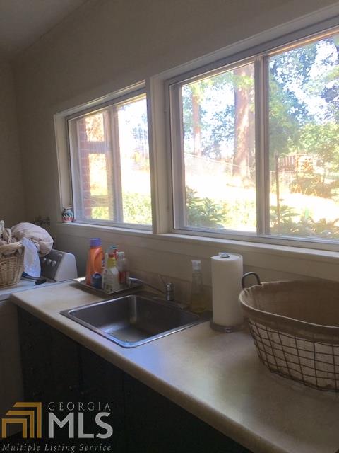 508 Brook Cir, Griffin, GA 30224 photo 6