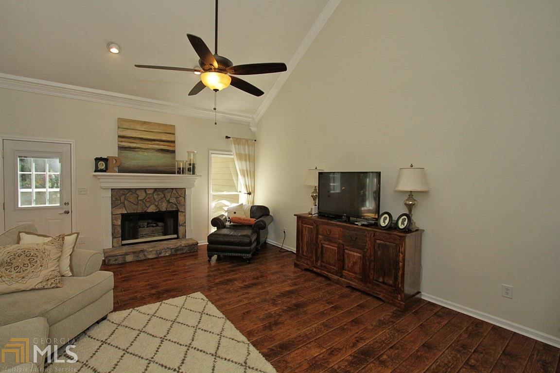 4865 Settles Point Rd, Suwanee, GA 30024 photo 5