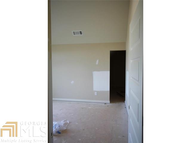 112 Feather Ln, Jackson, GA 30233 photo 10